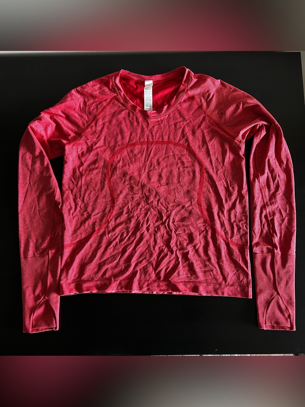 Lululemon Swiftly Long Sleeve 2.0 *waist length  Spandex Stripe Lulu Red (10)